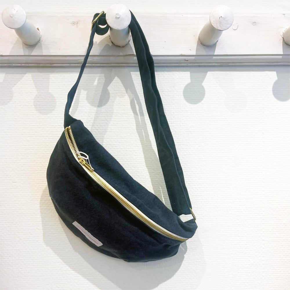BANAN TASKE | sling bag i fransk kanvas