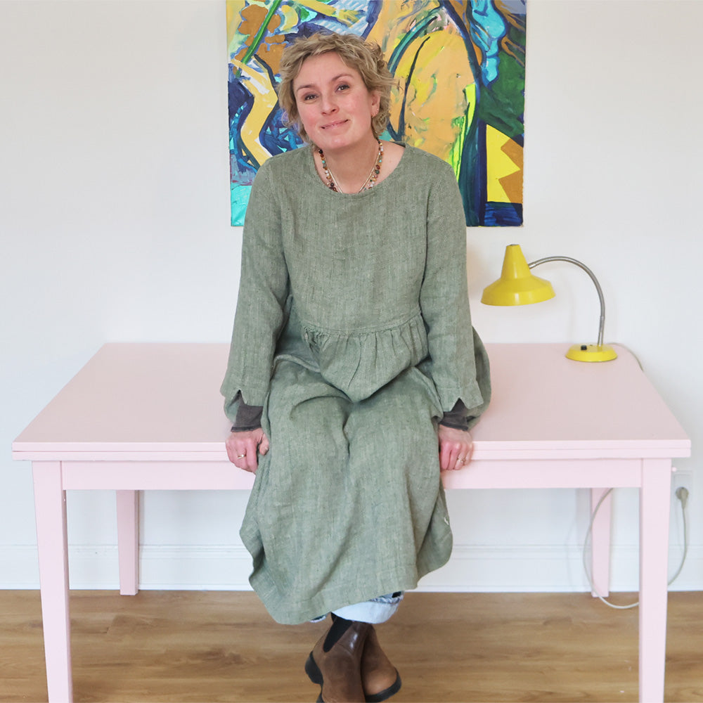 CAMILLE | Hørkjole med lange ærmer