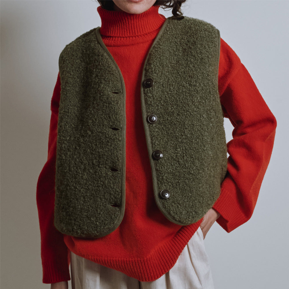 Hyrde vest | i uld  Nu i 5 farver