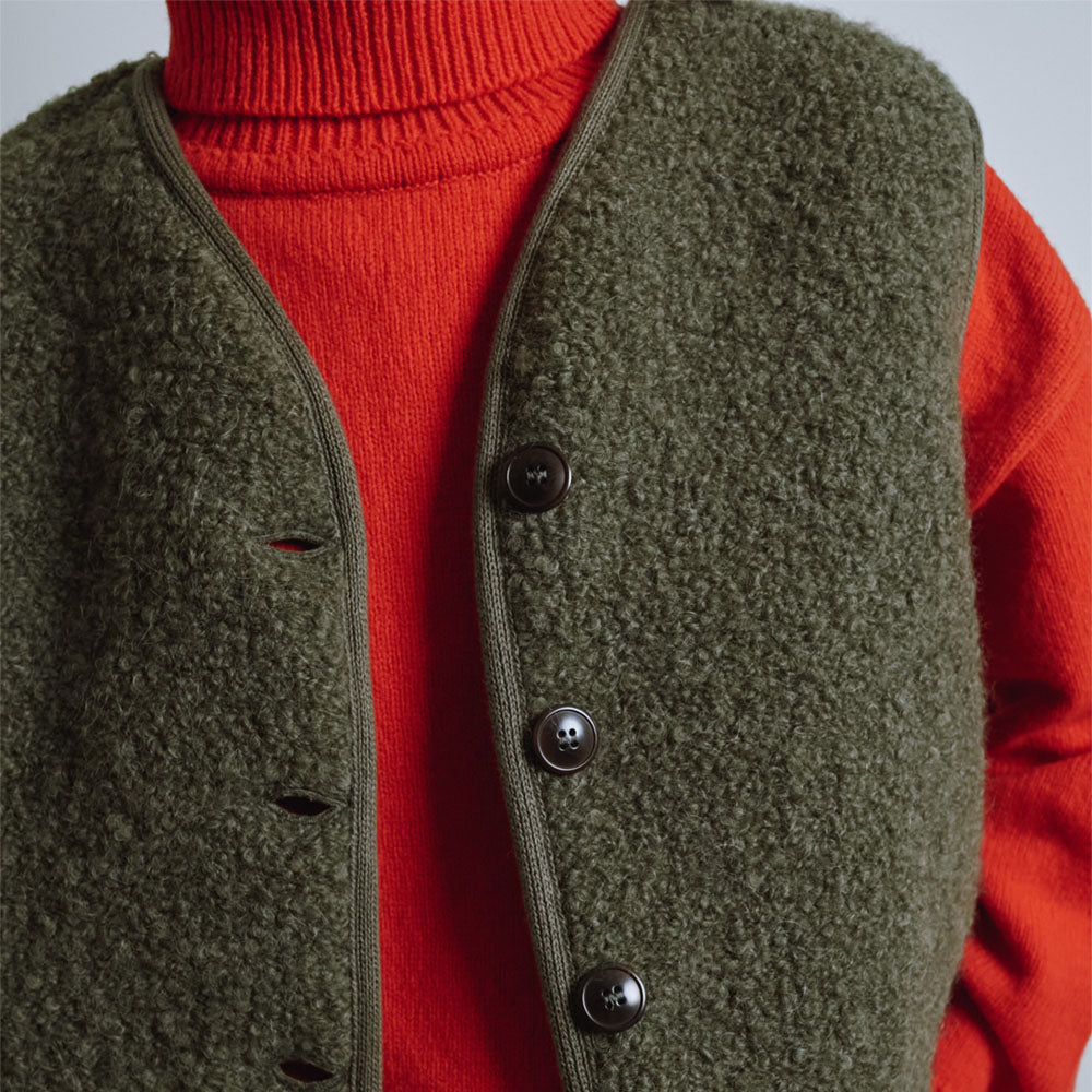 Hyrde vest | i uld  Nu i 5 farver
